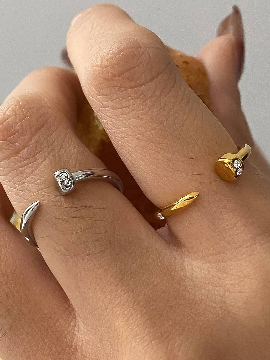 Vexa 18K Gold Non-Tarnish Wrap Around Nail Ring