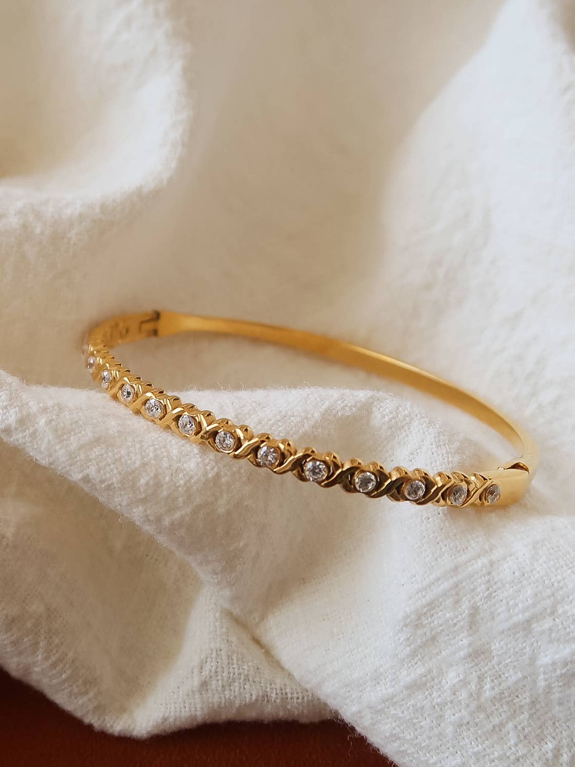 Séraphie 18K Gold Non-Tarnish CZ Cuff Bracelet