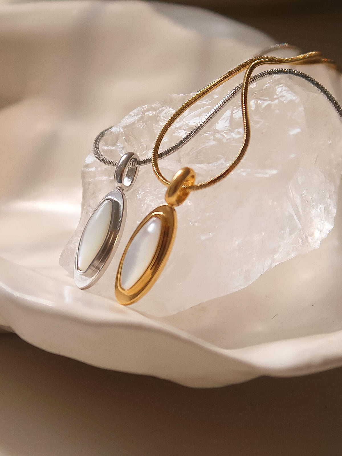 Non-Tarnish Shell Necklace
