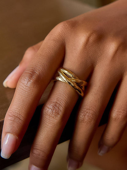 Corlisse 18K Gold Non-Tarnish Textured Crossover Ring