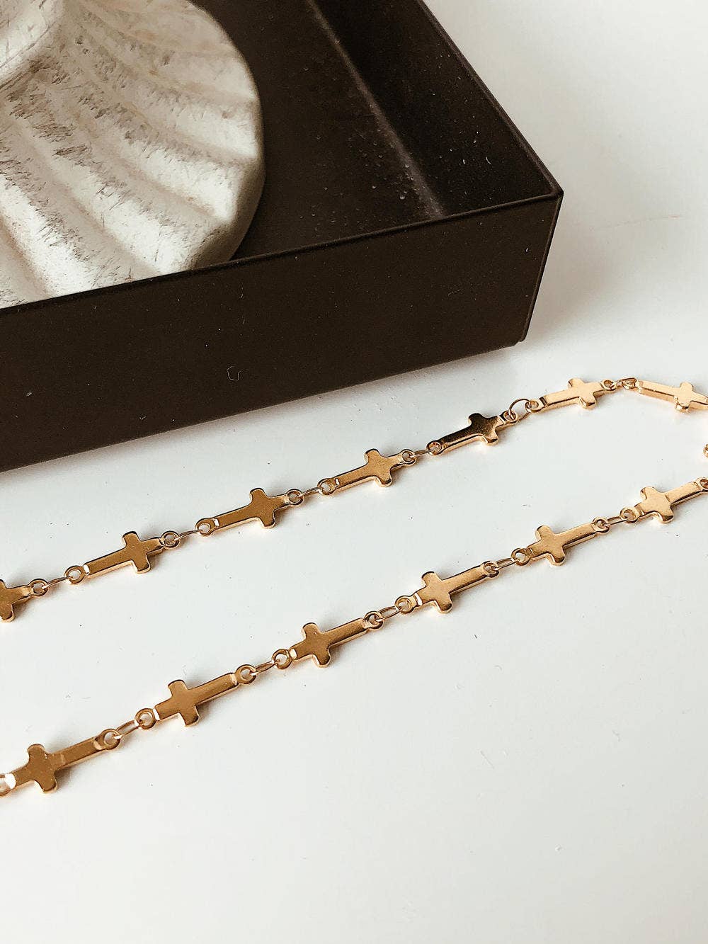 Non-Tarnish Cross Choker